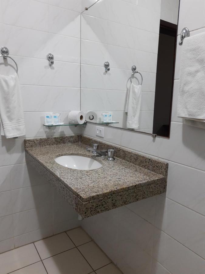 מלון קוריטיבה Rede Andrade Guaira מראה חיצוני תמונה